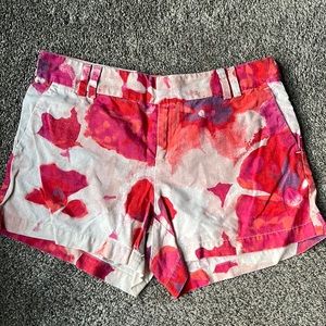 Women’s Floral Linen Shorts